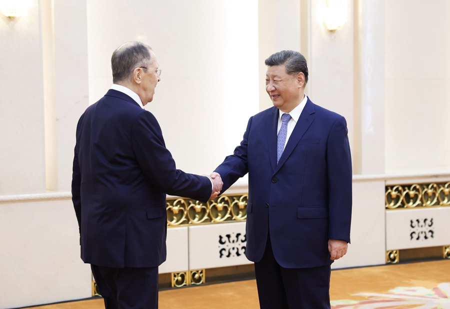 習(xí)近平會(huì)見(jiàn)俄羅斯外長(zhǎng)拉夫羅夫